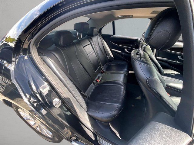 Used 2017 Mercedes-Benz E 300 image 27