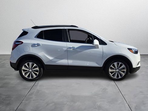 Used 2020 Buick Encore Preferred w/ Safety Package image 6