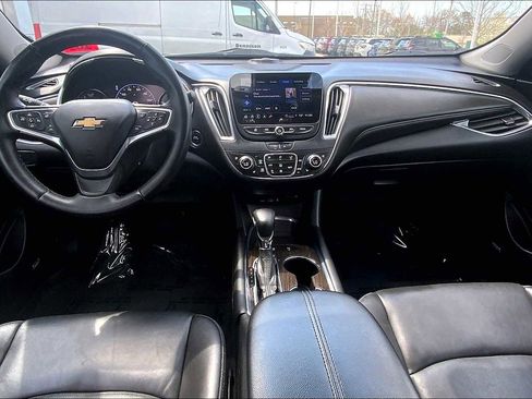 Used 2023 Chevrolet Malibu LT w/ Driver Confidence Package FWD image 16