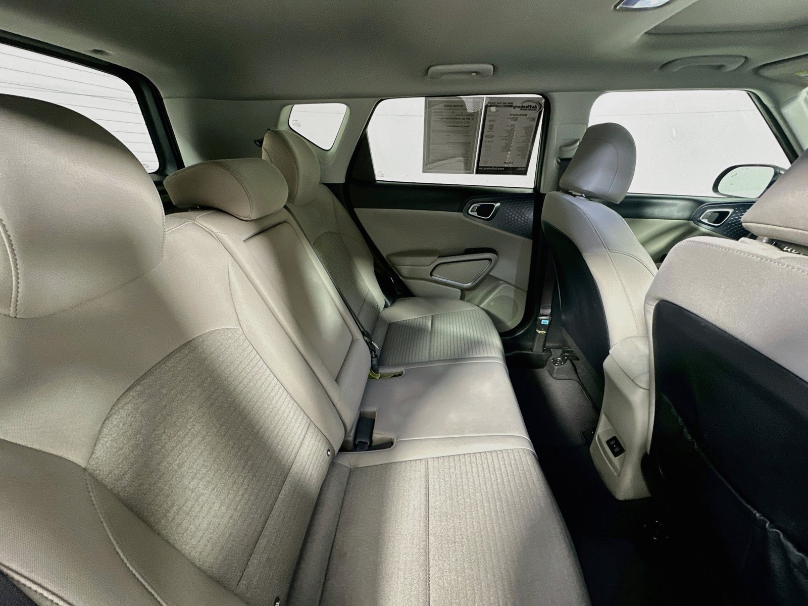 Used 2023 Kia Soul EX FWD image 27