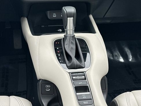 Certified 2026 Honda HR-V EX-L image 5
