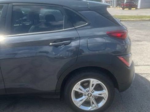Used 2023 Hyundai Kona SEL w/ Convenience Package AWD/4WD image 3