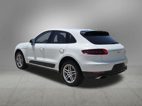 Used 2018 Porsche Macan AWD/4WD image 4