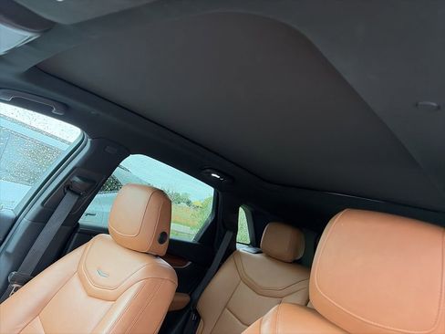 Used 2020 Cadillac XT5 Premium Luxury FWD image 5