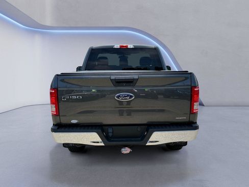 Used 2016 Ford F150 XLT w/ Equipment Group 301A Mid RWD image 4