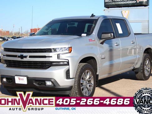 Used 2021 Chevrolet Silverado 1500 RST image 3