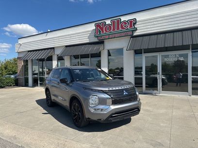 Used 2024 Mitsubishi Outlander SE