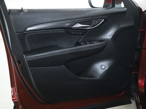 Used 2023 Buick Envision Essence AWD/4WD image 15