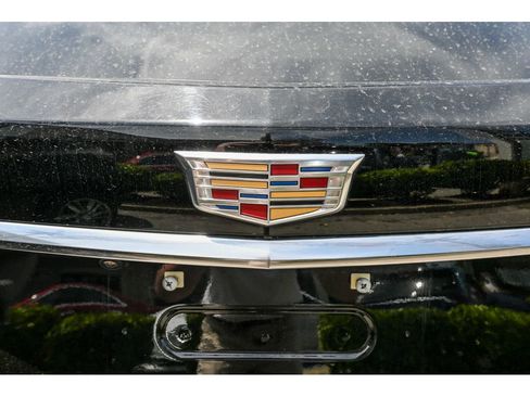 Used 2019 Cadillac XT5 Luxury FWD image 12