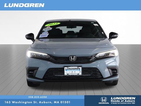 Used 2023 Honda Civic Sport image 2