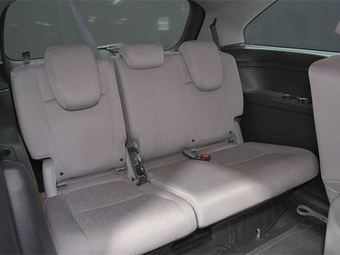 Used 2019 Honda Odyssey LX image 14