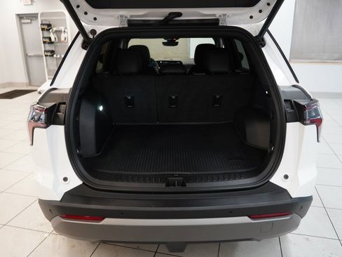 New 2026 Chevrolet Equinox LT w/ Convenience Package II image 15