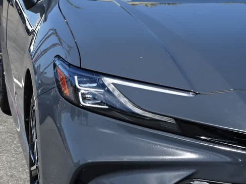 Certified 2025 Toyota Camry XLE FWD image 5