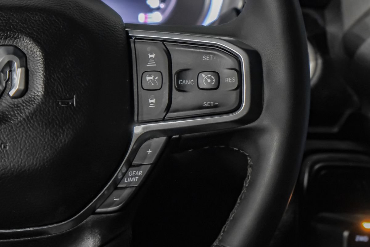 Used 2026 RAM 3500 Laramie w/ Night Edition AWD/4WD image 17