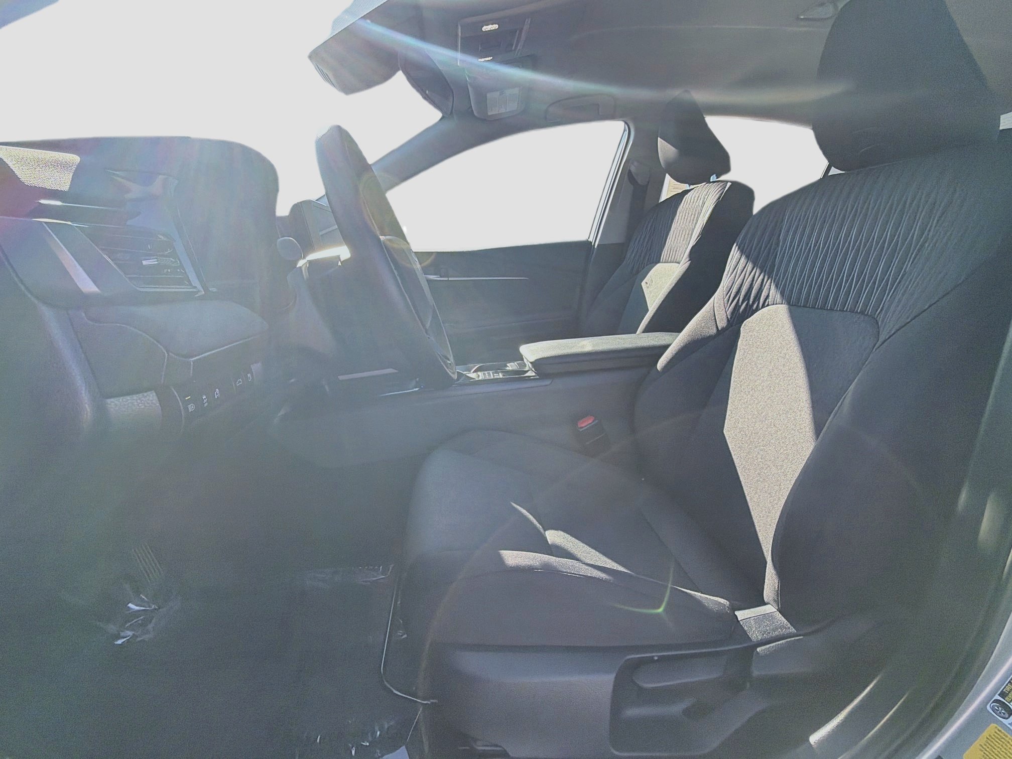 Used 2026 Toyota Camry LE FWD image 13
