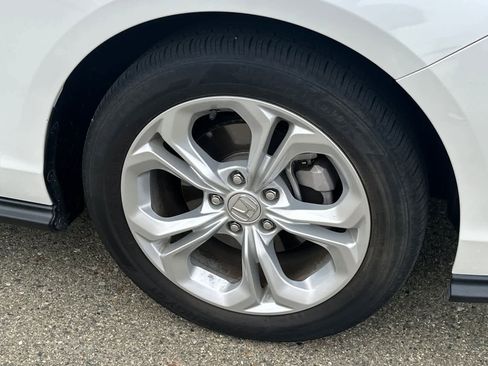 Used 2023 Honda Accord LX image 12