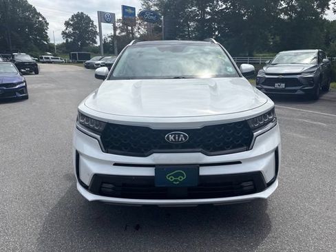 Used 2021 Kia Sorento EX FWD image 3