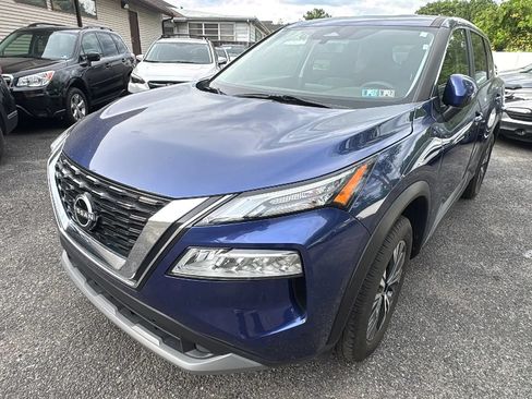 Used 2023 Nissan Rogue SV AWD/4WD image 1