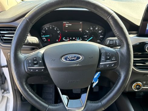 Used 2020 Ford Escape SEL AWD/4WD image 12