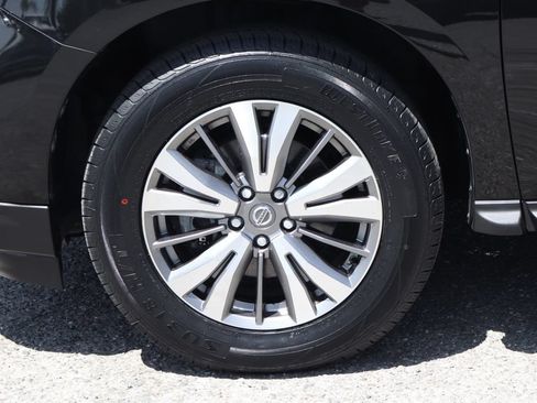 Used 2019 Nissan Pathfinder SL FWD image 52