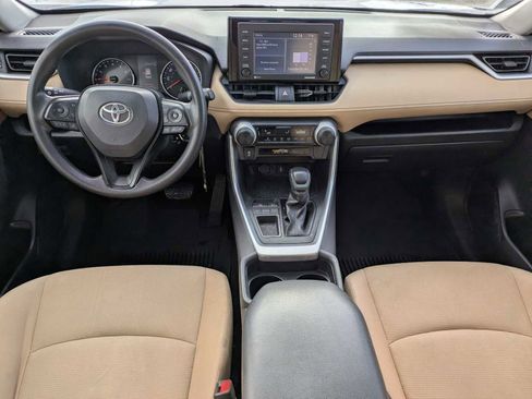 Used 2020 Toyota RAV4 LE image 14