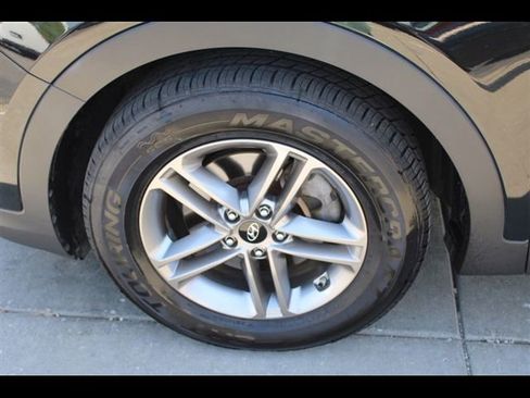 Used 2017 Hyundai Santa Fe Sport AWD/4WD image 12