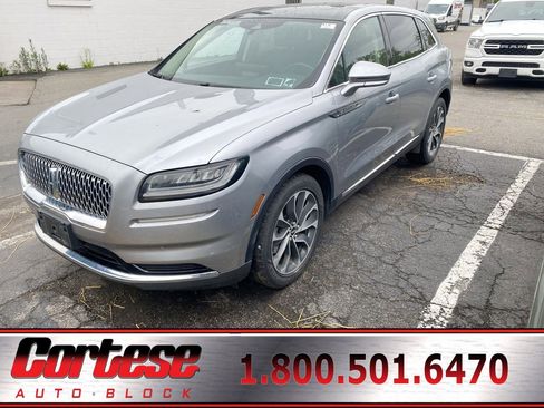 Used 2022 Lincoln Nautilus Reserve AWD/4WD image 1