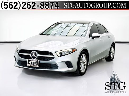 Used 2021 Mercedes-Benz A 220 image 1