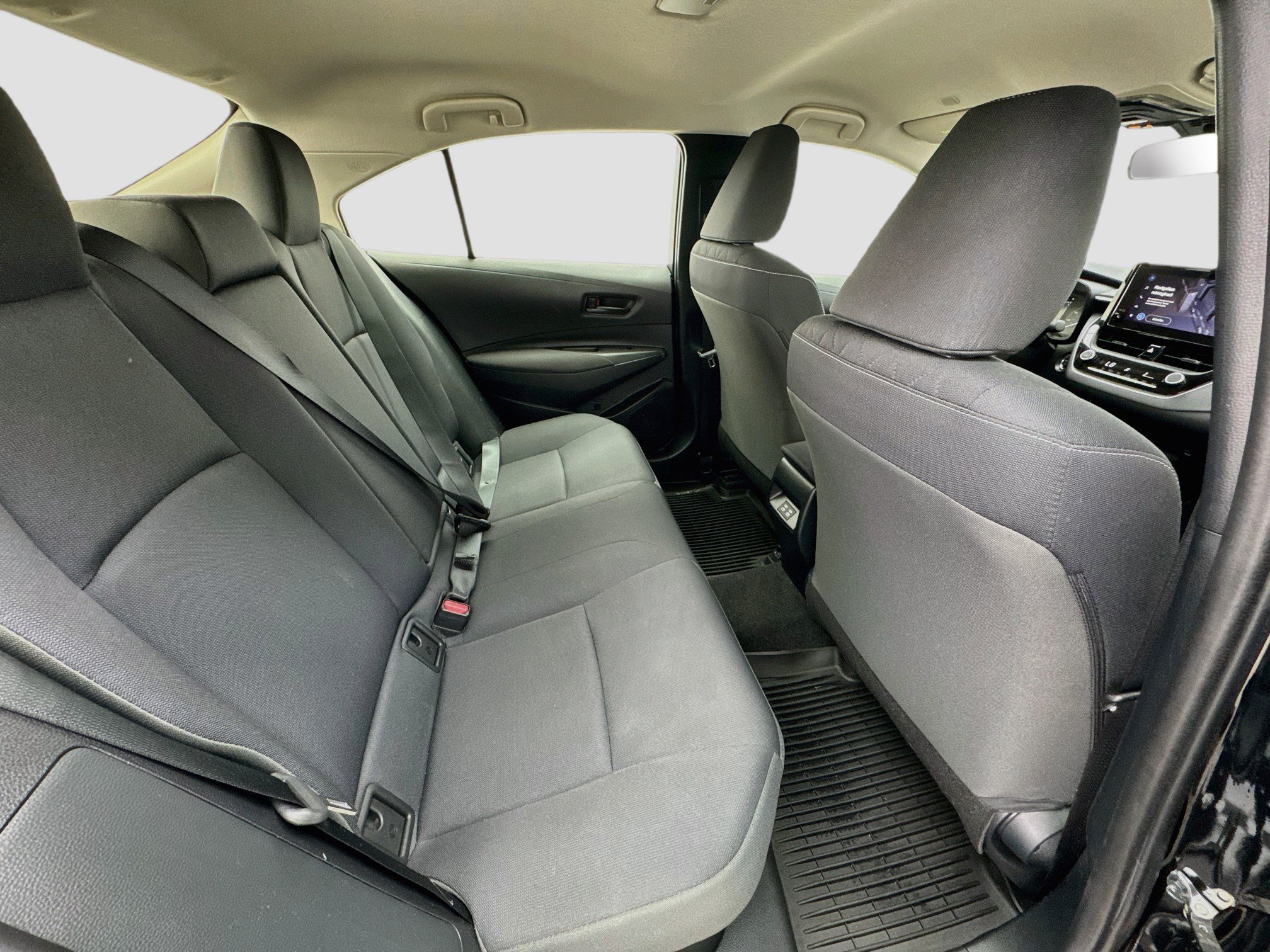 Used 2024 Toyota Corolla LE w/ LE Convenience Package AWD/4WD image 18