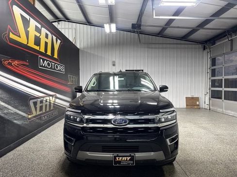 Used 2024 Ford Expedition Limited AWD/4WD image 20