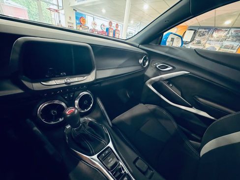 Used 2023 Chevrolet Camaro SS RWD image 17