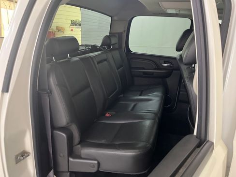 Used 2011 GMC Sierra 1500 Denali image 19