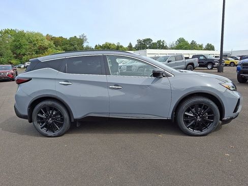 Certified 2024 Nissan Murano SV w/ SV Midnight Edition Package image 7