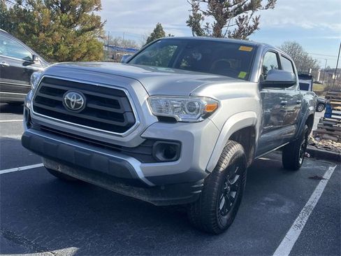 Used 2021 Toyota Tacoma SR5 image 3