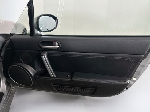 Used 2012 MAZDA MX-5 Miata Grand Touring RWD image 26