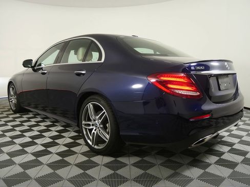 Used 2018 Mercedes-Benz E 300 image 5