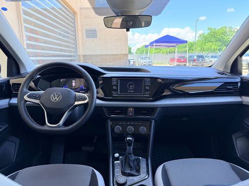 Used 2024 Volkswagen Taos S AWD/4WD image 17