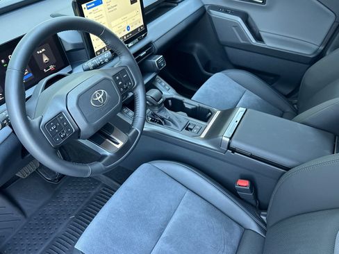 Certified 2026 Toyota RAV4 XSE w/ Panoramic Sun Roof Package AWD/4WD image 9
