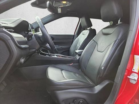 Used 2022 Jeep Compass Limited AWD/4WD image 10