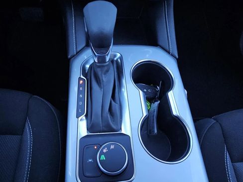 Used 2025 Chevrolet Blazer LT image 14