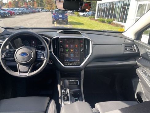 New 2025 Subaru Ascent Limited image 15