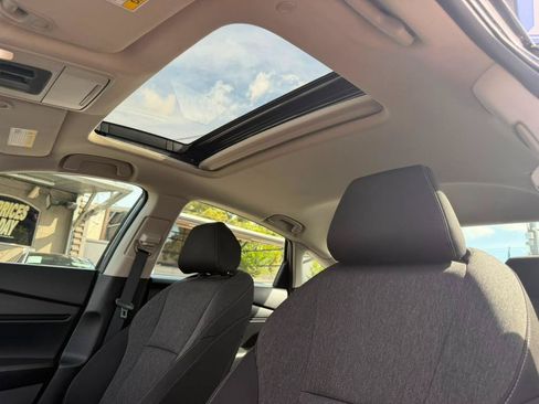 Used 2024 Honda Accord EX image 18
