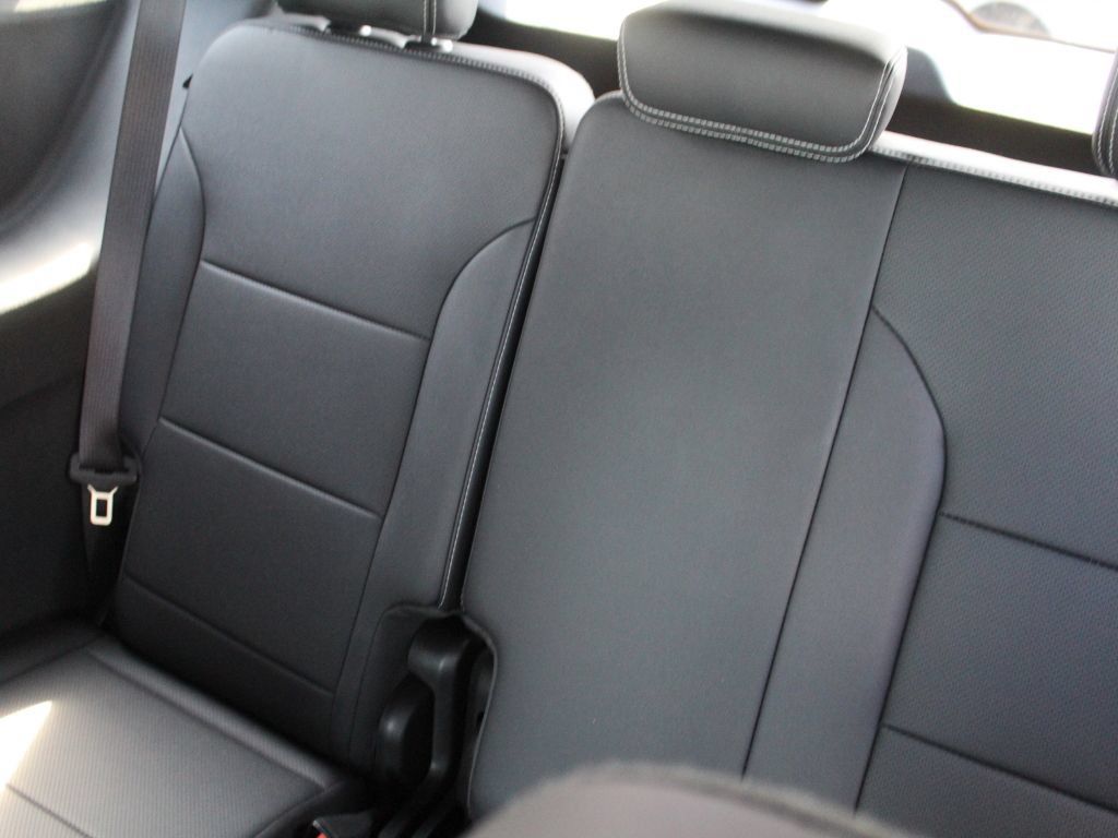 Used 2026 Chevrolet Traverse LT AWD/4WD image 11