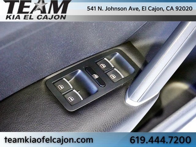 Used 2016 Volkswagen Passat 1.8T S FWD image 23