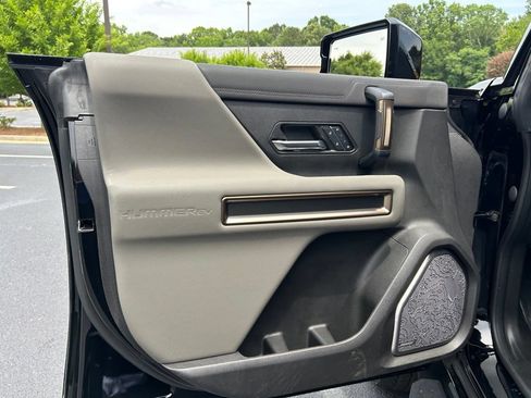 Used 2025 GMC Hummer EV 3X AWD/4WD image 61