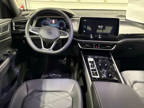 New 2026 Volkswagen Atlas Cross Sport SE AWD/4WD image 13