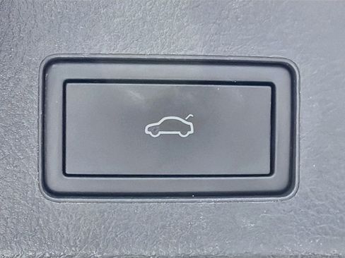 Certified 2023 Volkswagen Arteon SE FWD image 12
