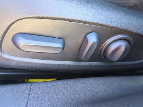 Used 2024 Chevrolet Malibu LT image 18