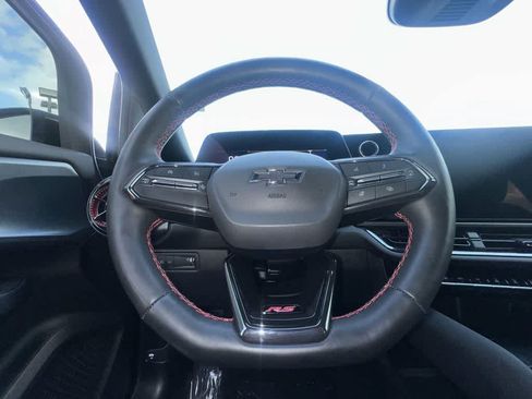 Used 2026 Chevrolet Equinox EV RS FWD image 15
