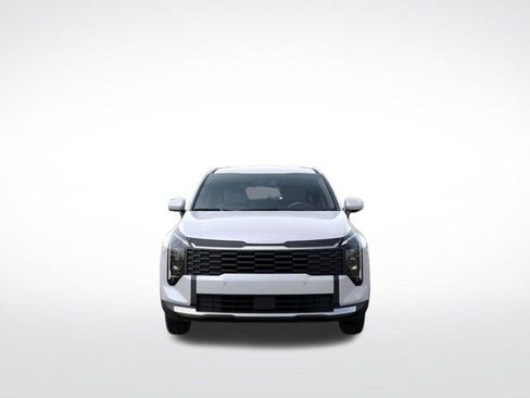 Used 2026 Kia Sportage LX FWD image 2